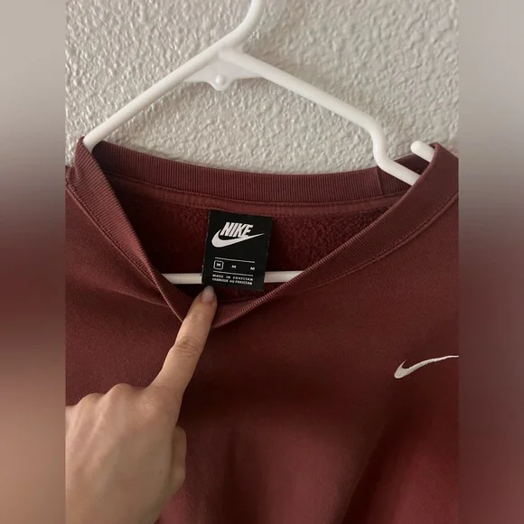 Nike Crew Size M - Picture 2 of 2